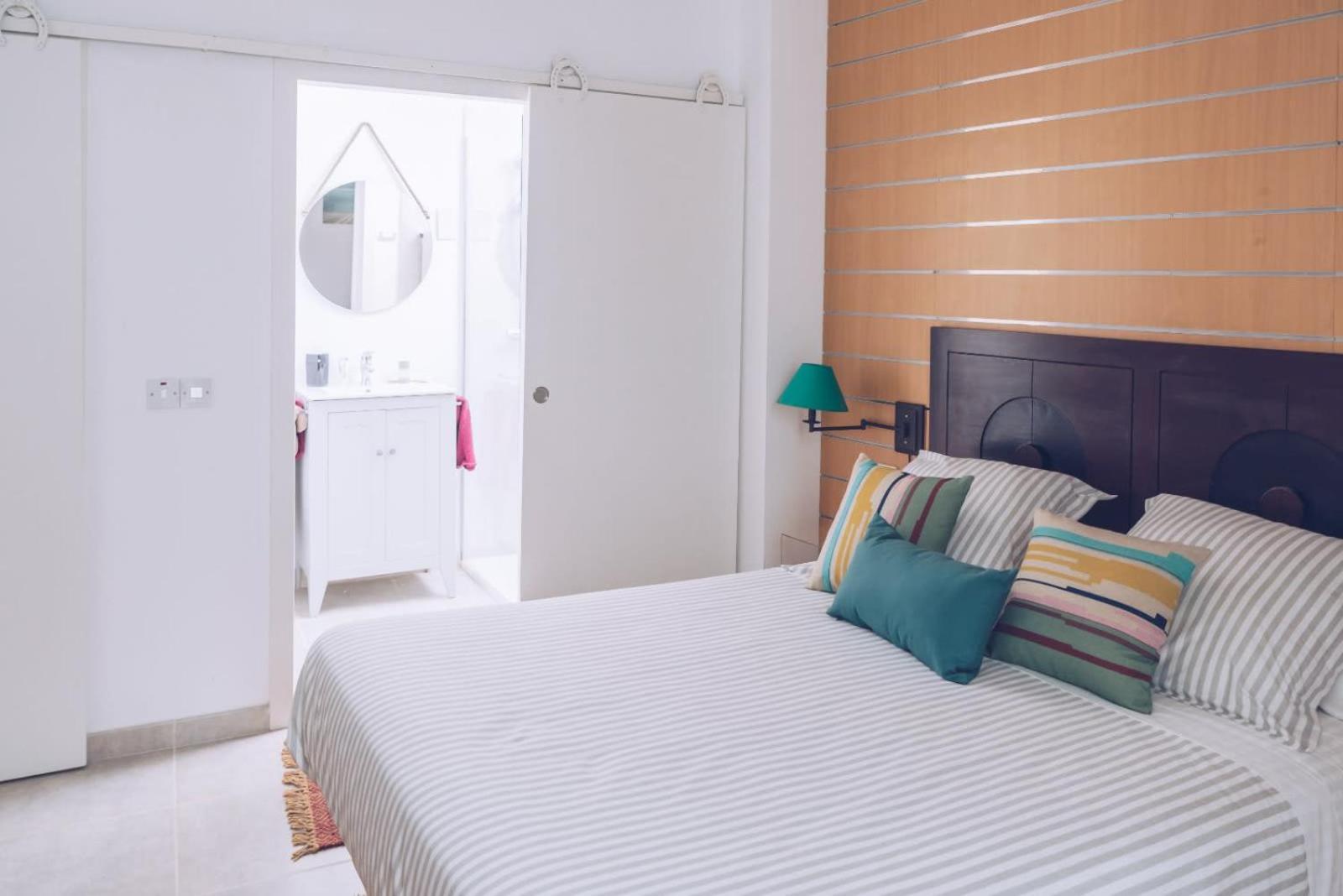 Appartamento Chic & Luxurious 2-Br Escape Designed For Elegance Gibilterra Esterno foto
